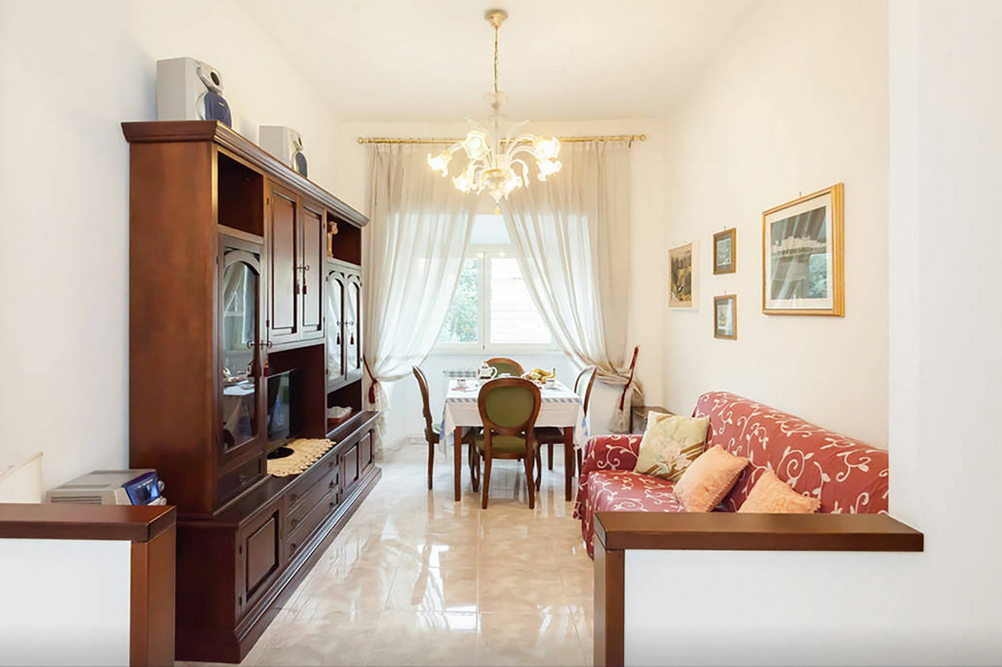 Caterina One O One - Embassy Apartment Rzym Zewnętrze zdjęcie