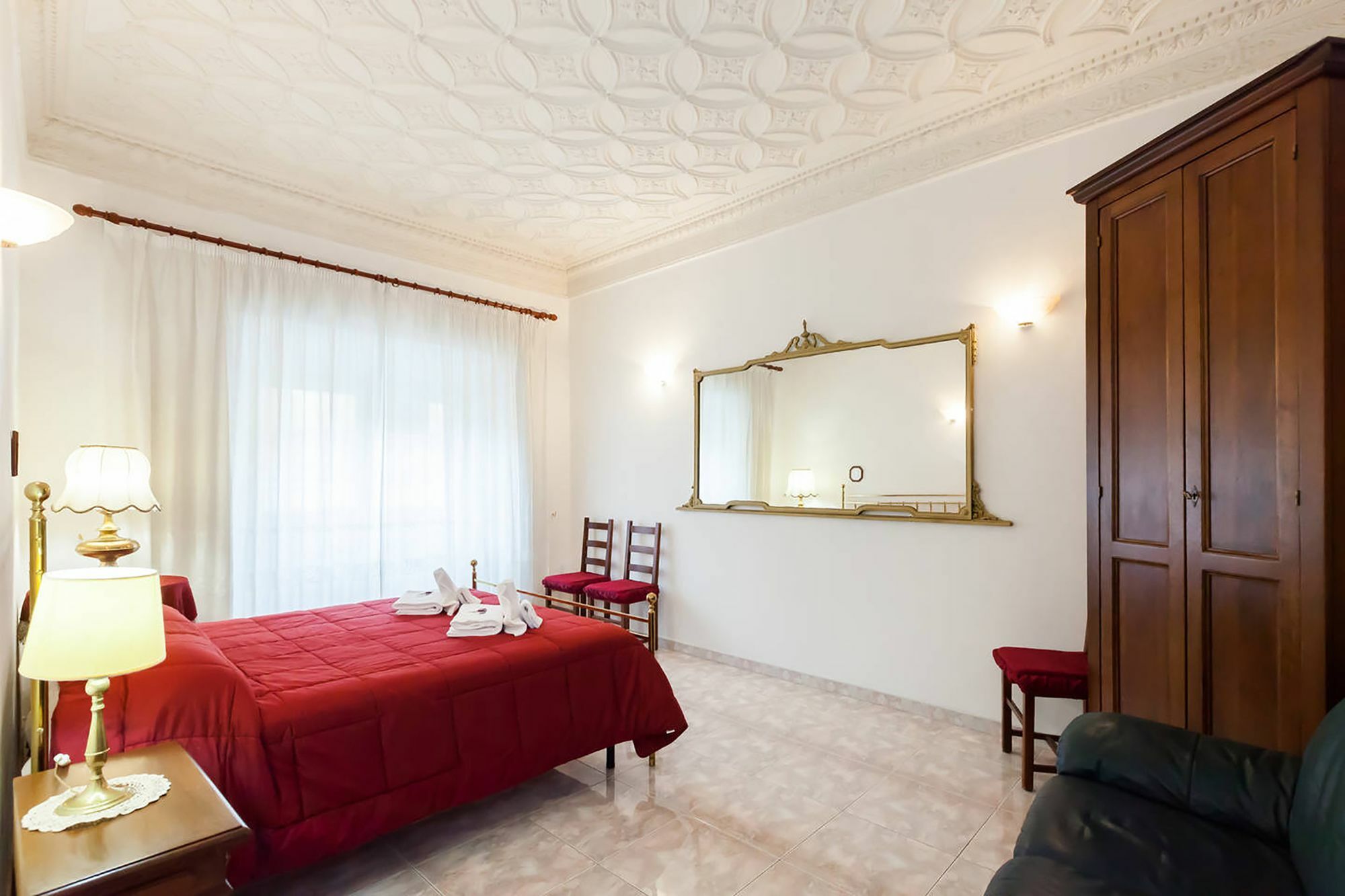 Caterina One O One - Embassy Apartment Rzym Zewnętrze zdjęcie