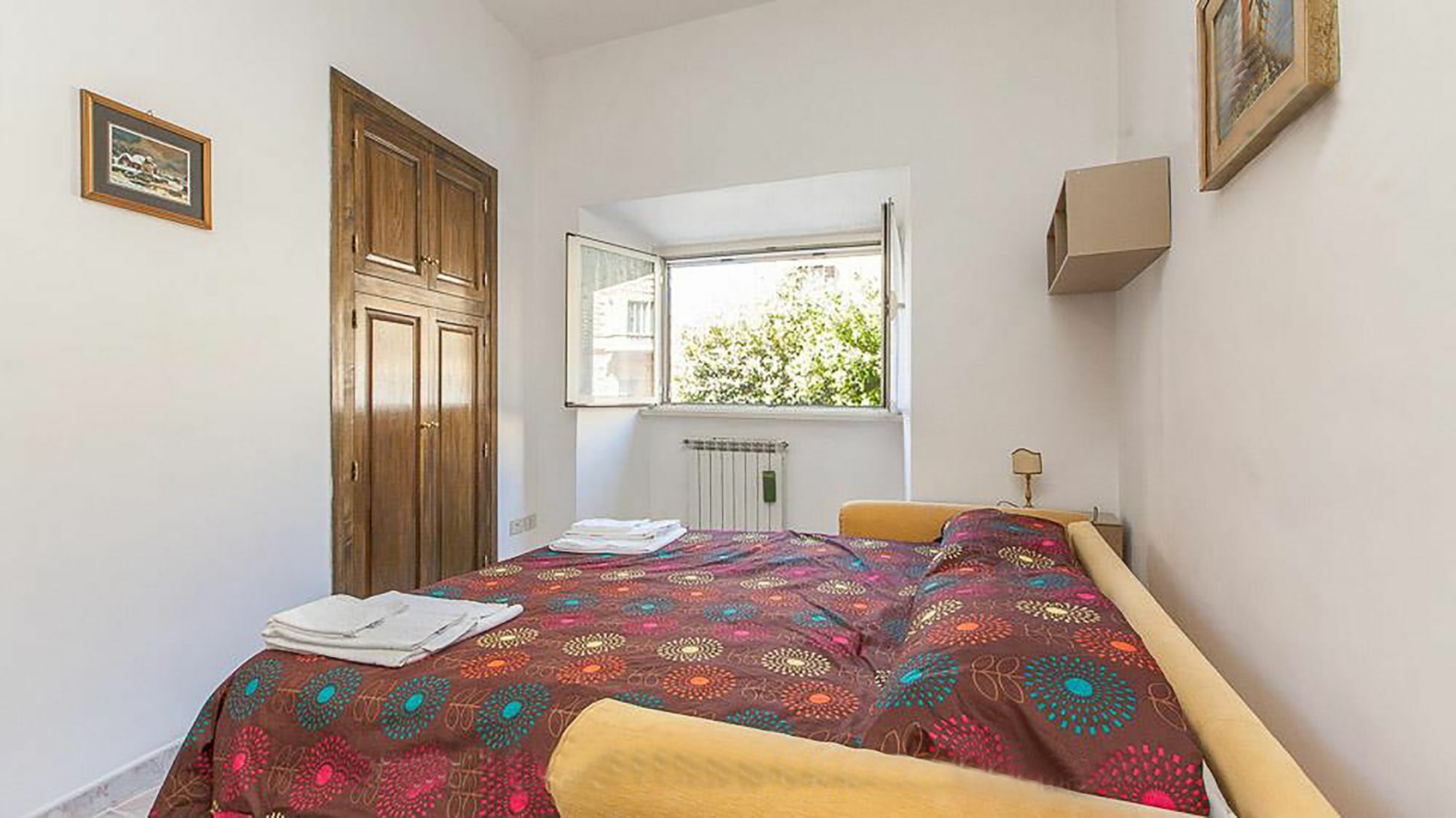 Caterina One O One - Embassy Apartment Rzym Zewnętrze zdjęcie