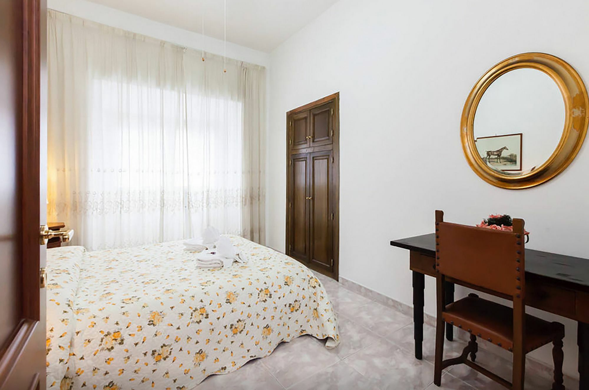 Caterina One O One - Embassy Apartment Rzym Zewnętrze zdjęcie